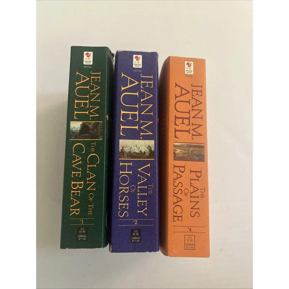 Earth's Children Series 1-2, 4 paperbacks by Jean M. Auel - Clan, Valley ,Plains